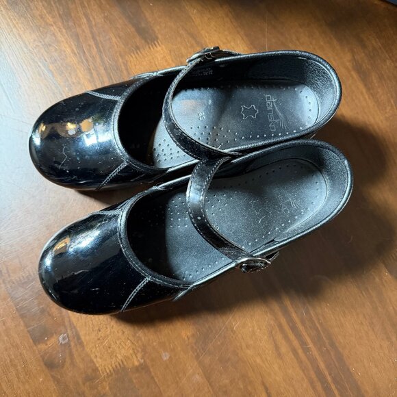 Dansko Black Patent Leather Mary Jane Clogs Size 39 - Picture 2 of 6